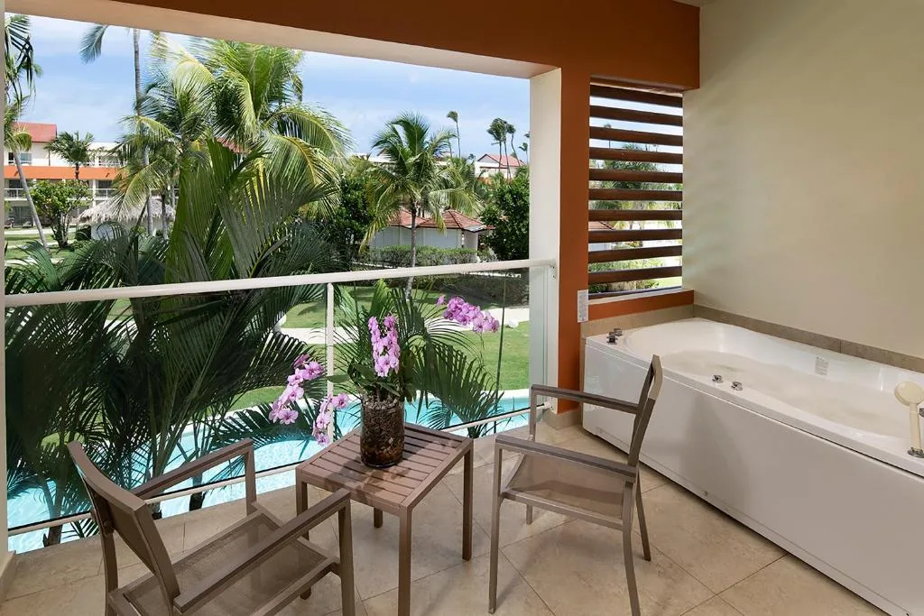 Breathless Punta Cana Resort & Spa: another view