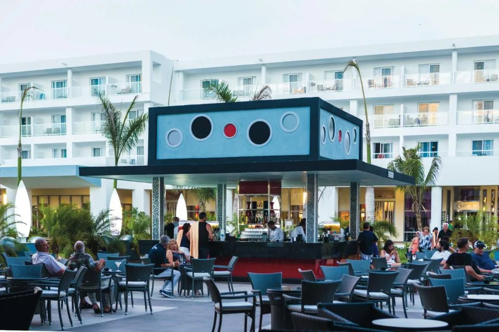 Riu Republica: another view