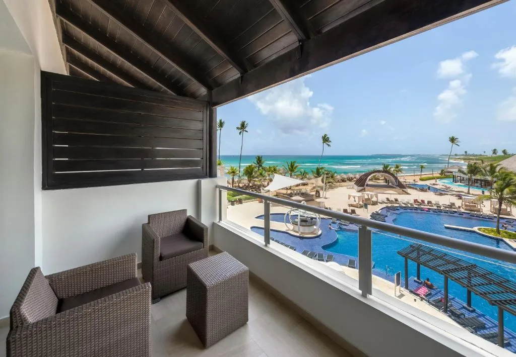 Royalton CHIC Punta Cana, An Autograph Collection All-Inclusive Resort & Casino: another view