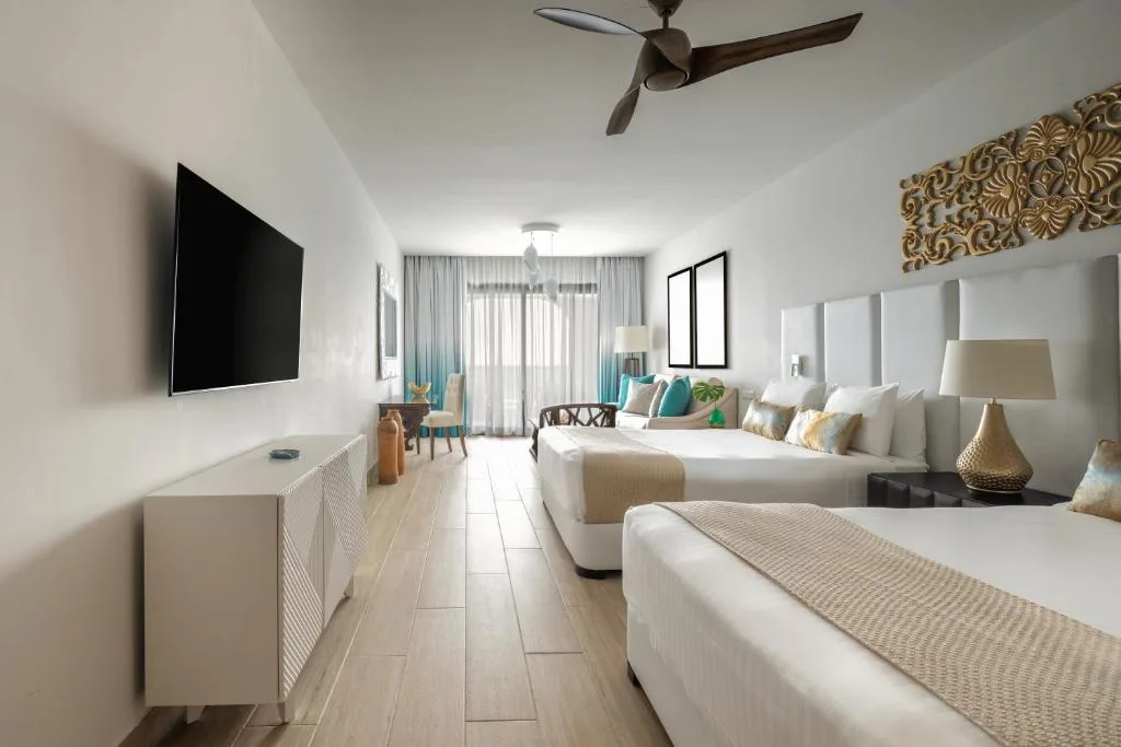 Sanctuary Cap Cana, a Luxury Collection Resort: another view